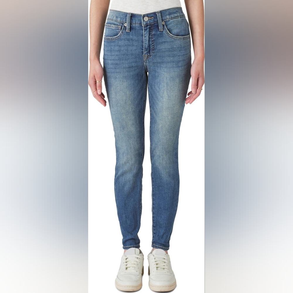 Lucky Brand Ava Mid Rise Skinny